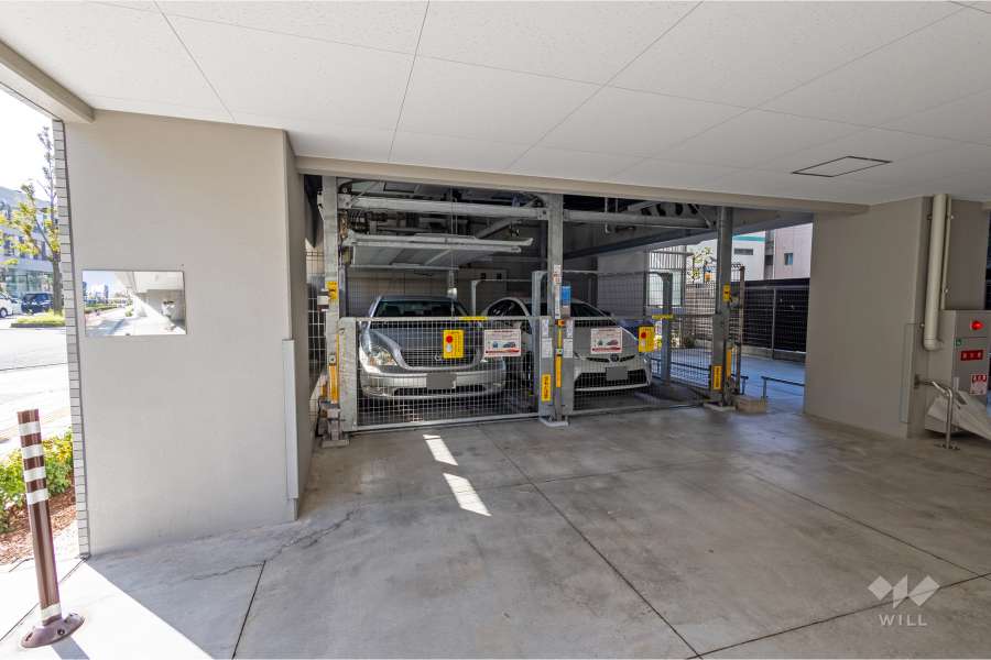敷地内駐車場（屋内機械式）