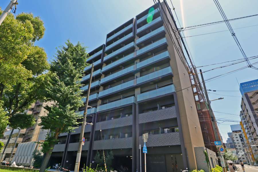 セオリー夕陽丘ドアーの外観（北西側から）