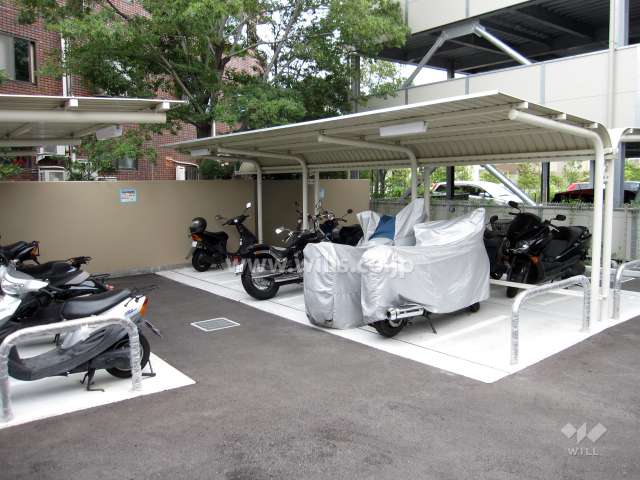 バイク置き場