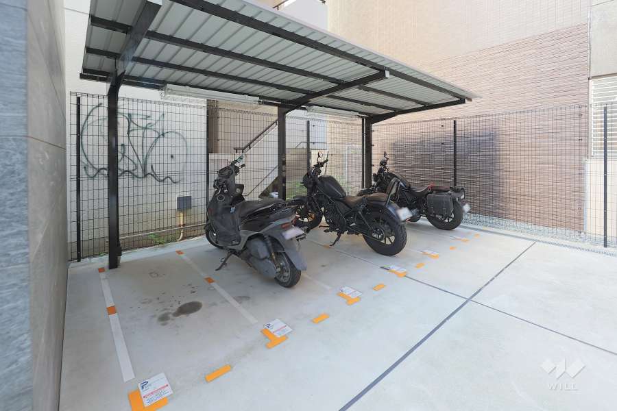バイク置場