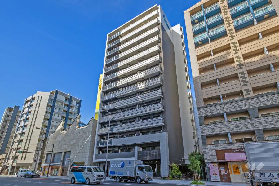 プレサンス大国町アドロッソの外観（南東側から）