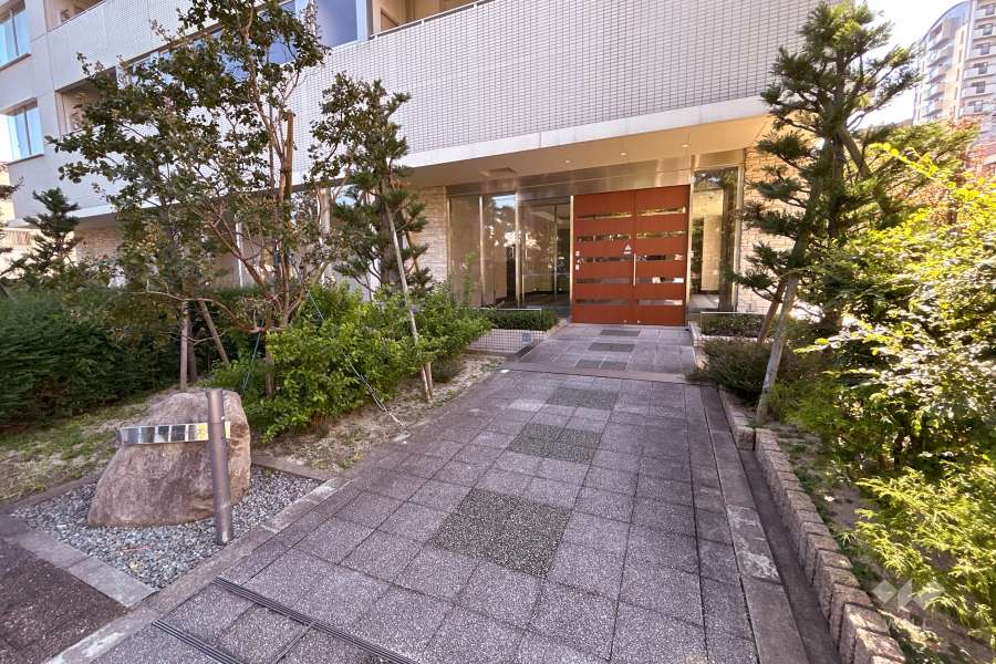 エントランスアプローチ