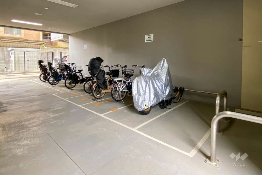 駐輪場