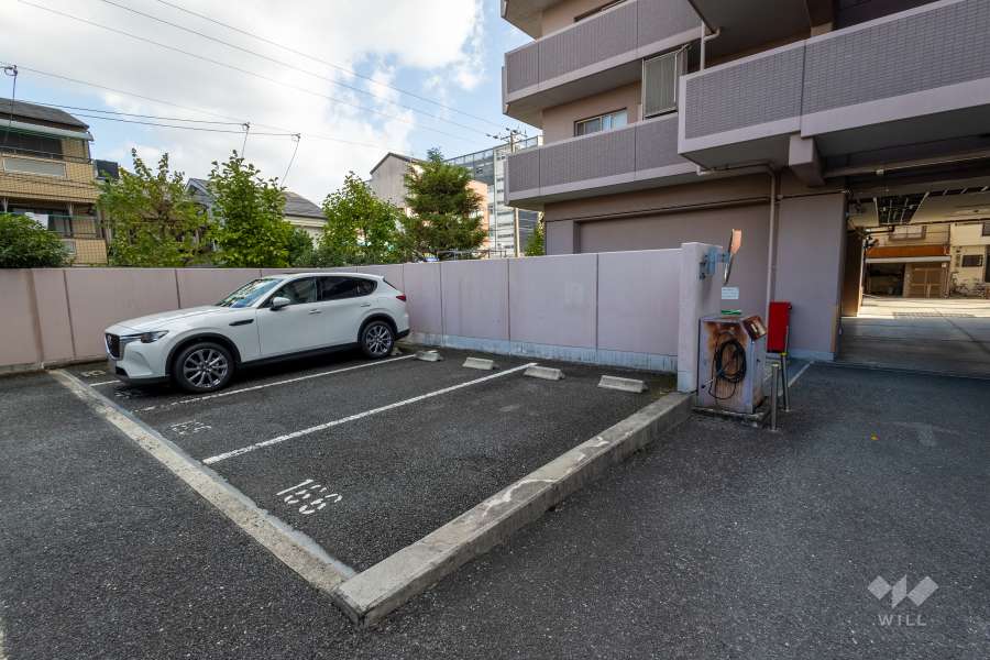 敷地内駐車場（屋外平面式）