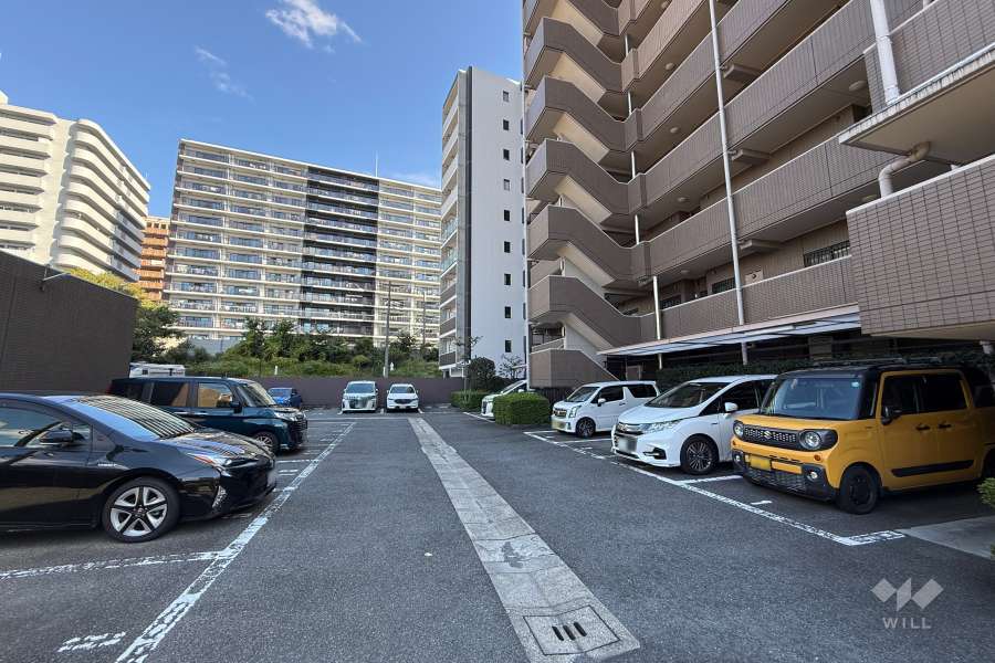 敷地内駐車場(屋外平面式)