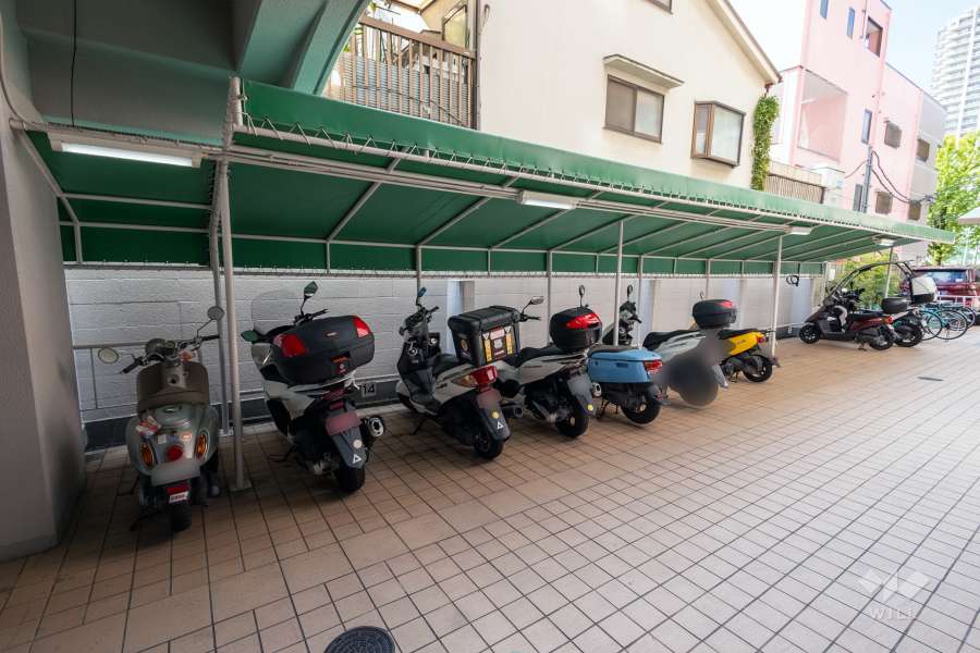 バイク置場