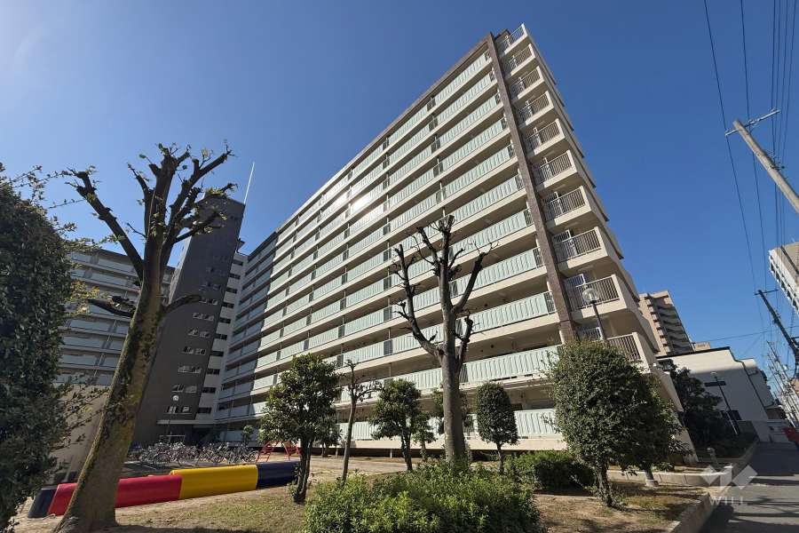 すみれ橋第2コーポ4号棟の外観（北東側から）　