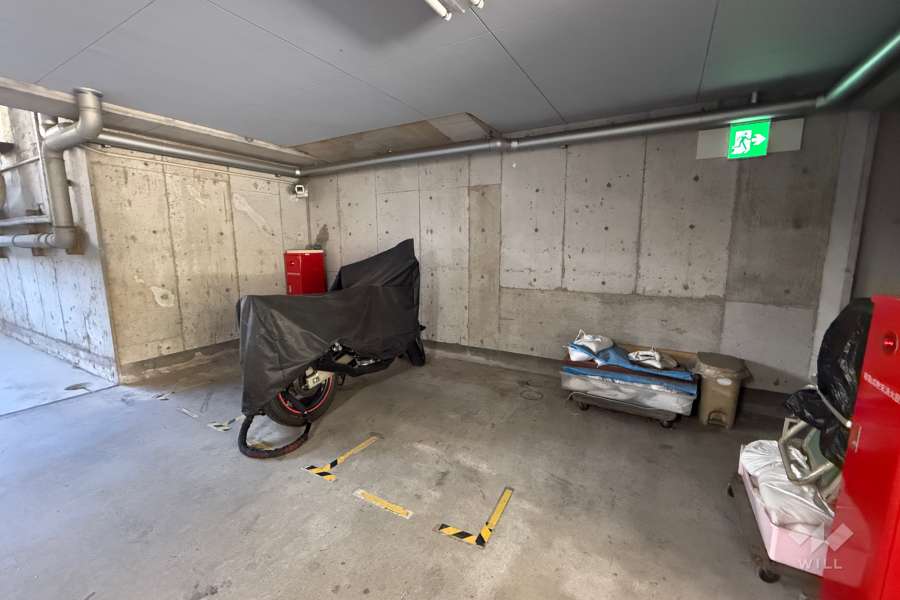バイク置場