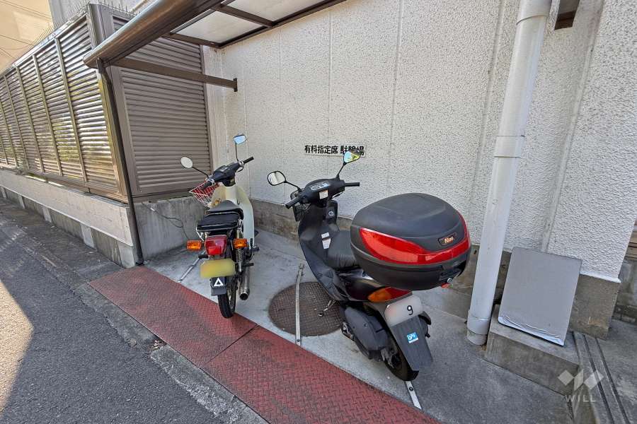 バイク置き場