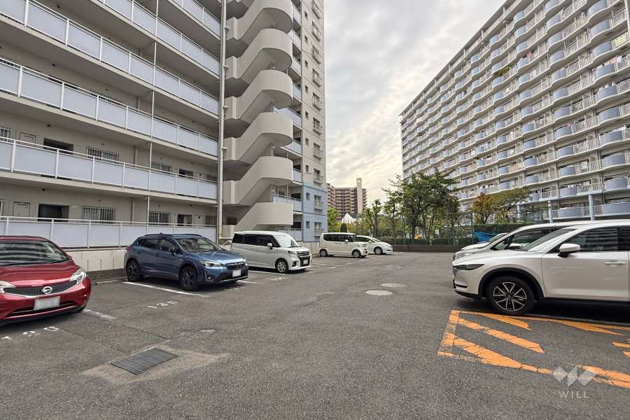 敷地内駐車場(屋外平面式)