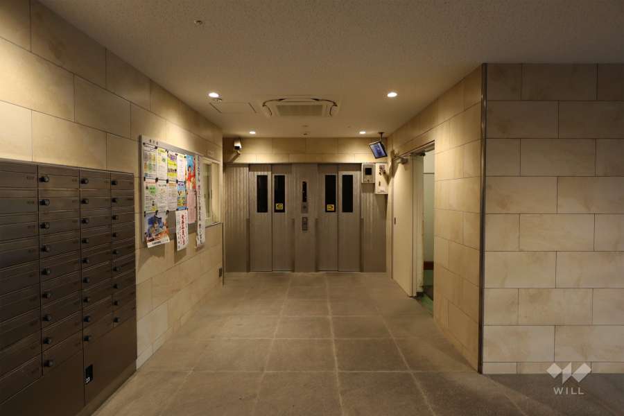 エントランスホール