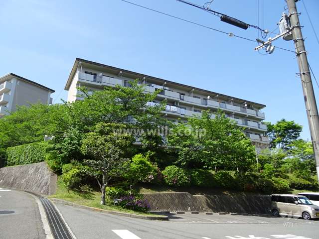 陽和台第4住宅3号棟の外観（南側から）