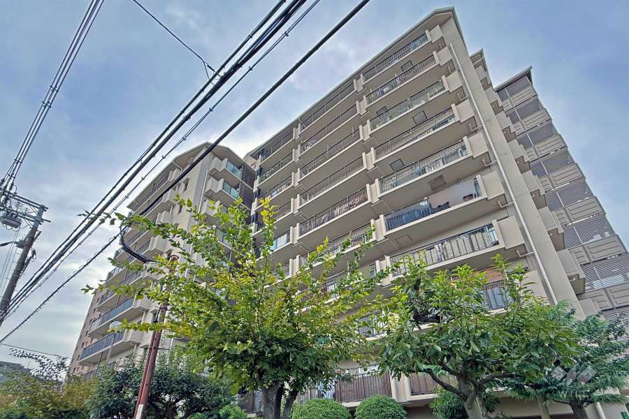 メゾンドヴィル今福の外観（北西側から）