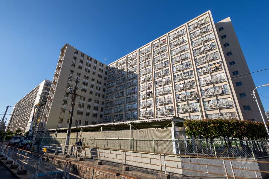 京橋第二コーポの外観（南東側から）