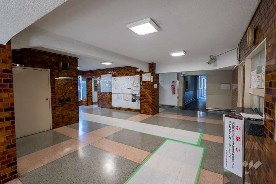 エントランスホール