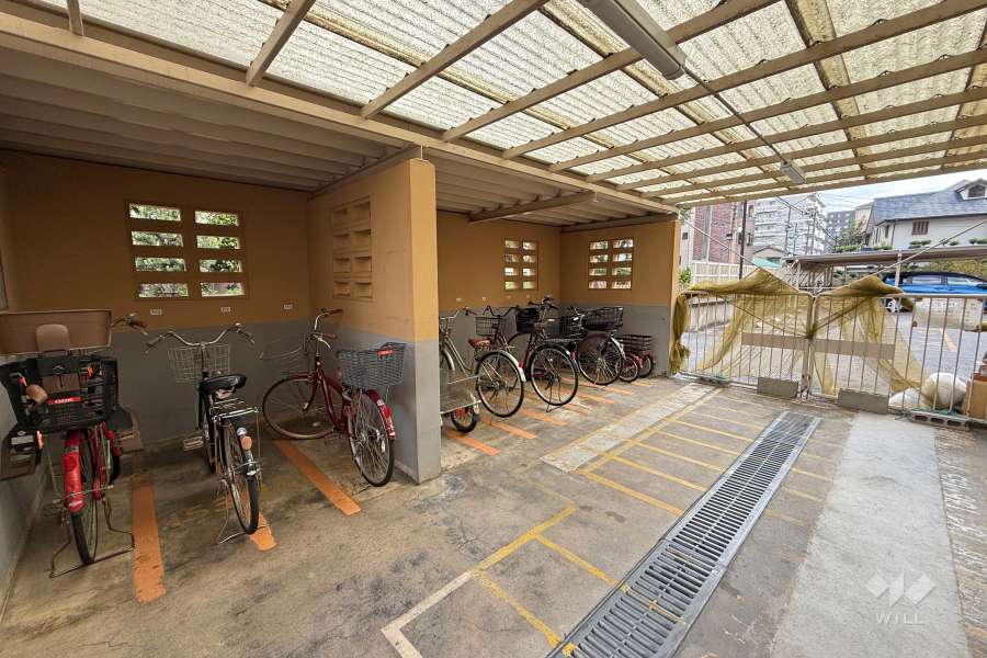駐輪場　
