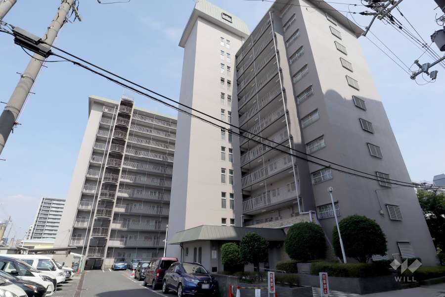 城北ハイツ2号館の外観（西側から）