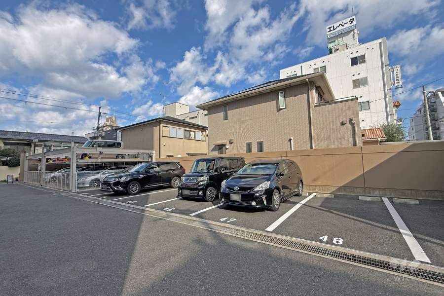 敷地内駐車場(屋外平面式)