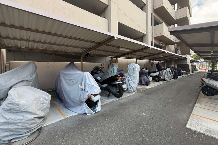 バイク置き場