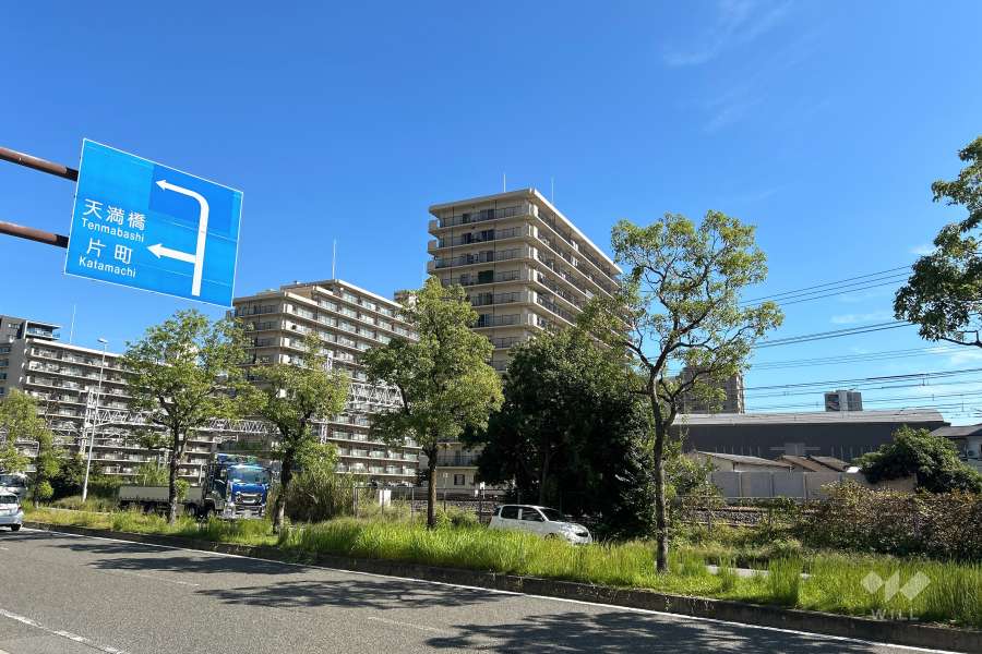 ネオコーポ大阪城公園2号棟の遠景