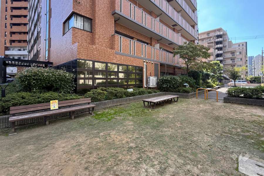敷地に隣接する公園