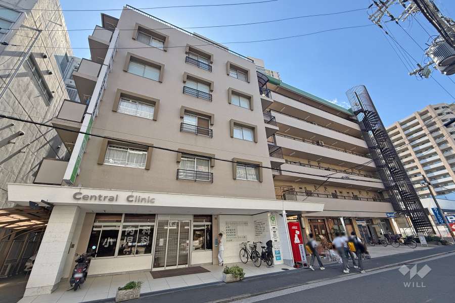 ニュー京阪マンションの外観（北側から）　