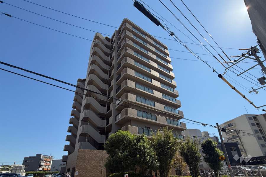 ルモングレース森之宮の外観（西側から）