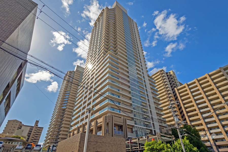 コムズシティ野江D棟の外観（北東側から）