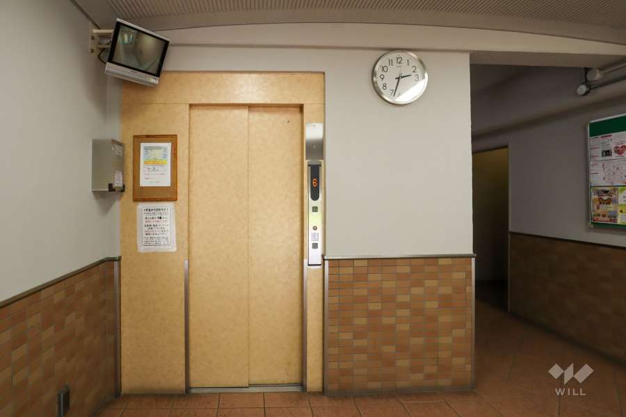 エレベーターホール