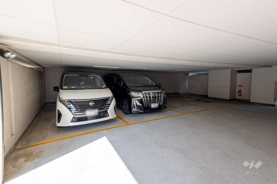 敷地内駐車場（屋内平面式）