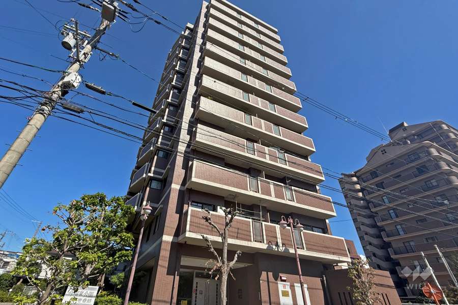 ハイネス今福東公園壱番館の外観（南西側から）