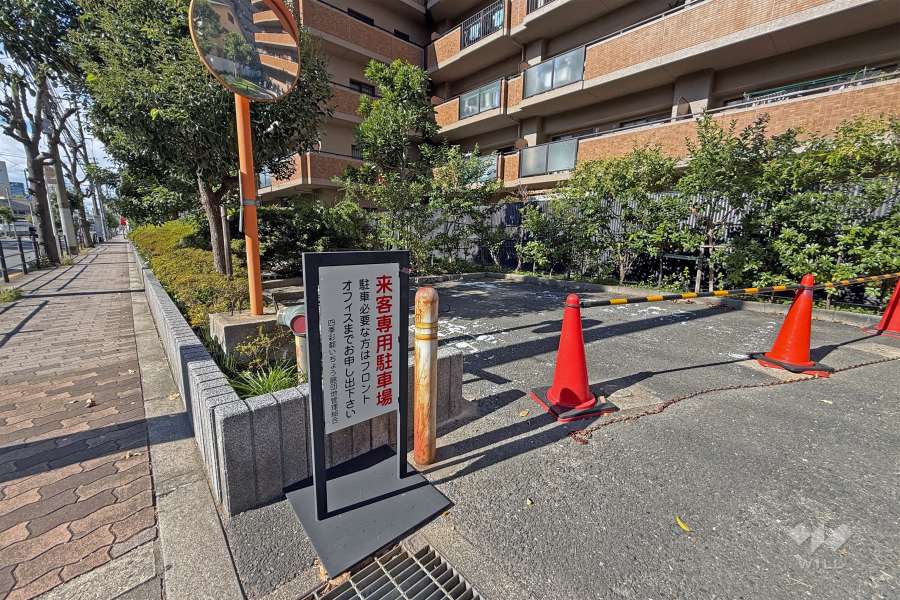 来客用駐車場