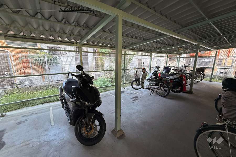 駐輪場、バイク置場