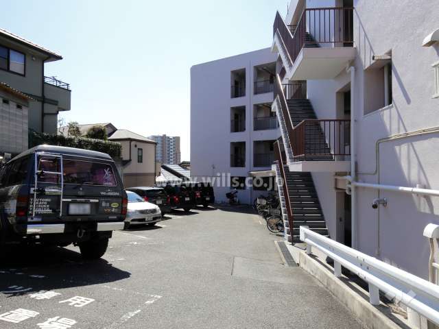 敷地内駐車場（屋外平面式）