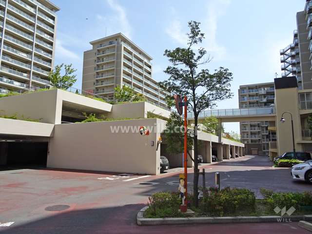 敷地内駐車場（立体平面式）