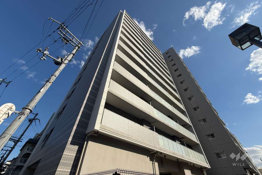 エスリード城東中央の外観（北西側から）