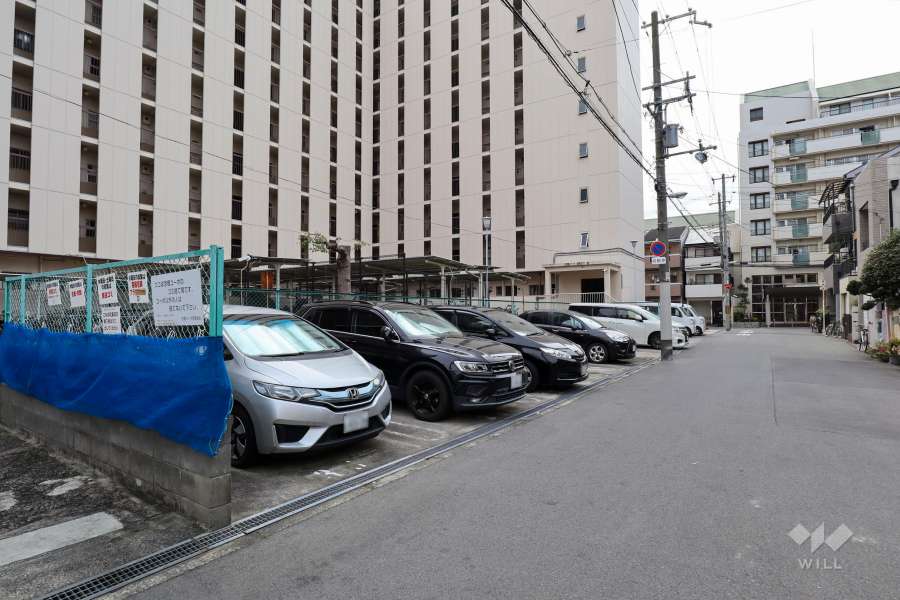 敷地内駐車場（屋外平面式）