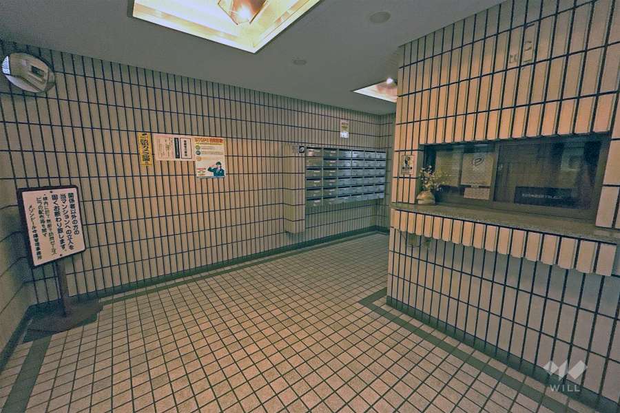 エントランスホール