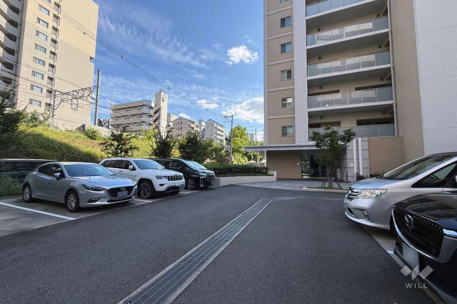 敷地内駐車場(屋外平面式)