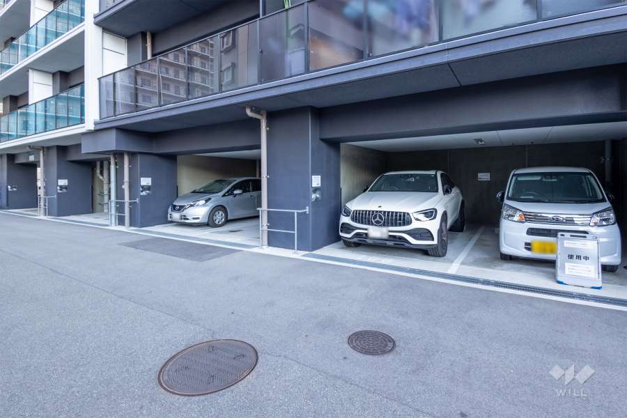 敷地内駐車場（屋内平面式）