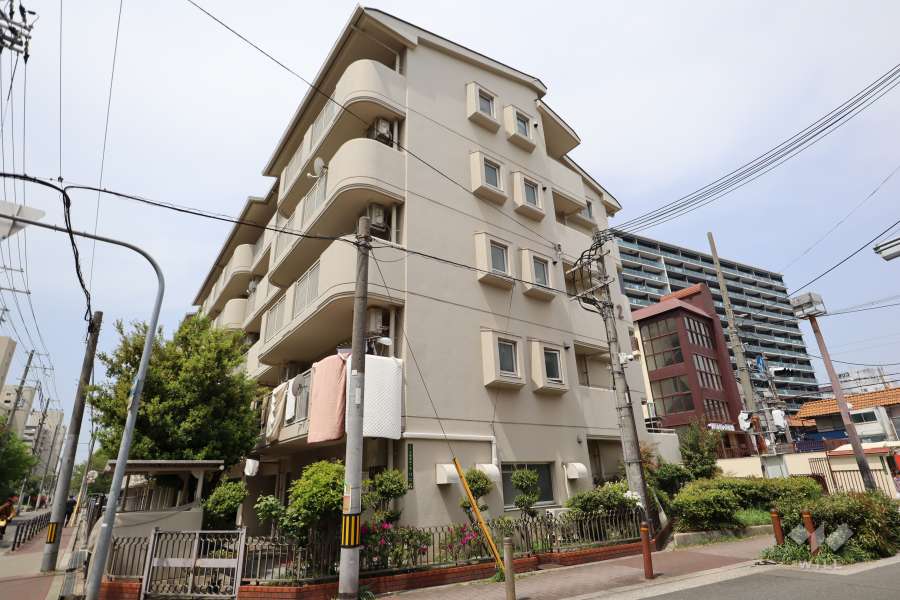 今福第３コーポコーポ２号棟の外観（南側から）