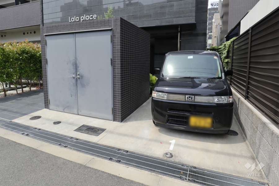 敷地内駐車場（屋外平面式）　