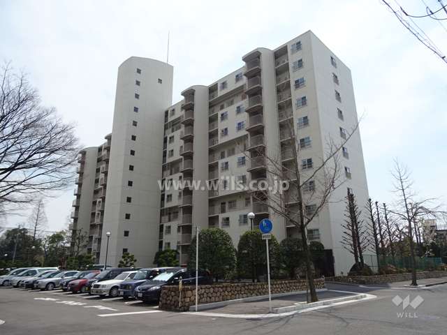 南茨木ハイタウン美沢Ｅ棟の外観（北西側から）