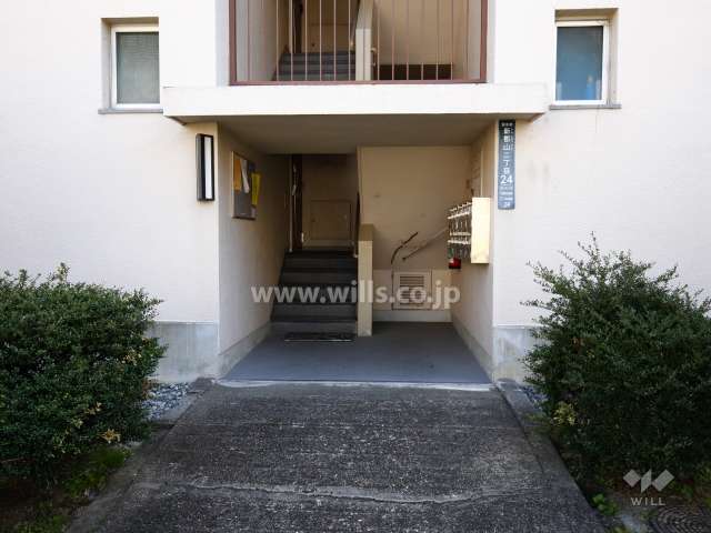 Ａ24棟の住戸出入り口