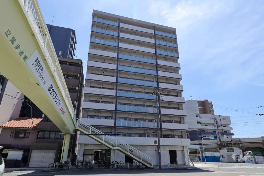 リヴィアス難波ルノンの外観（北西側から）