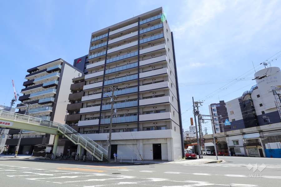 リヴィアス難波ルノンの外観（北東側から）