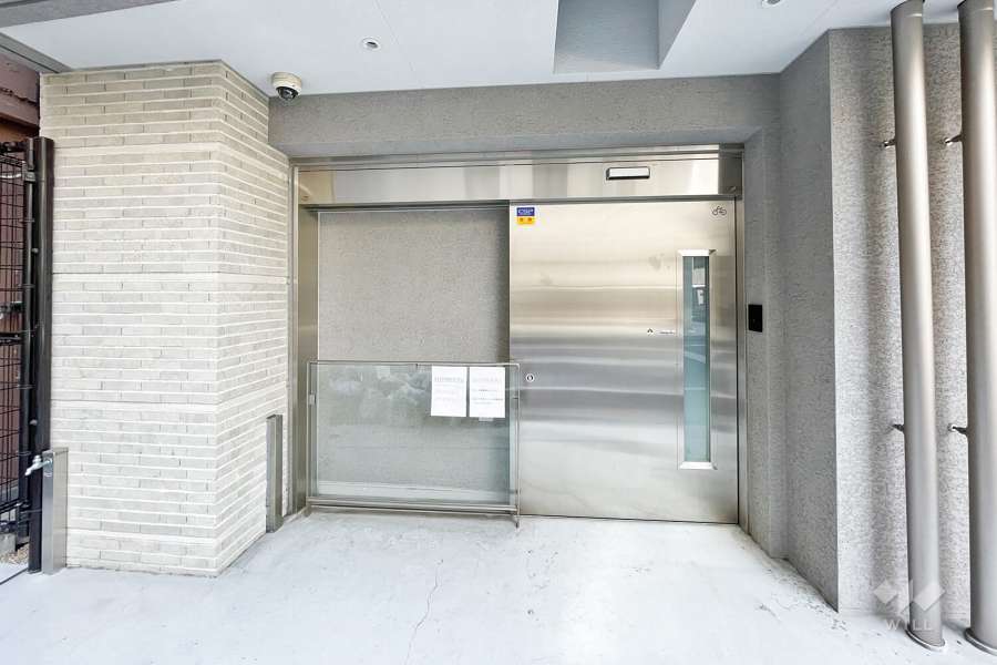 屋内に設けられた駐輪場