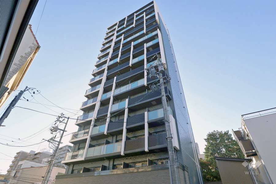 マンションの外観(北西側から）