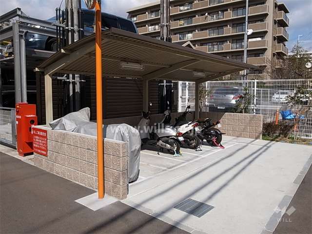 バイク置き場