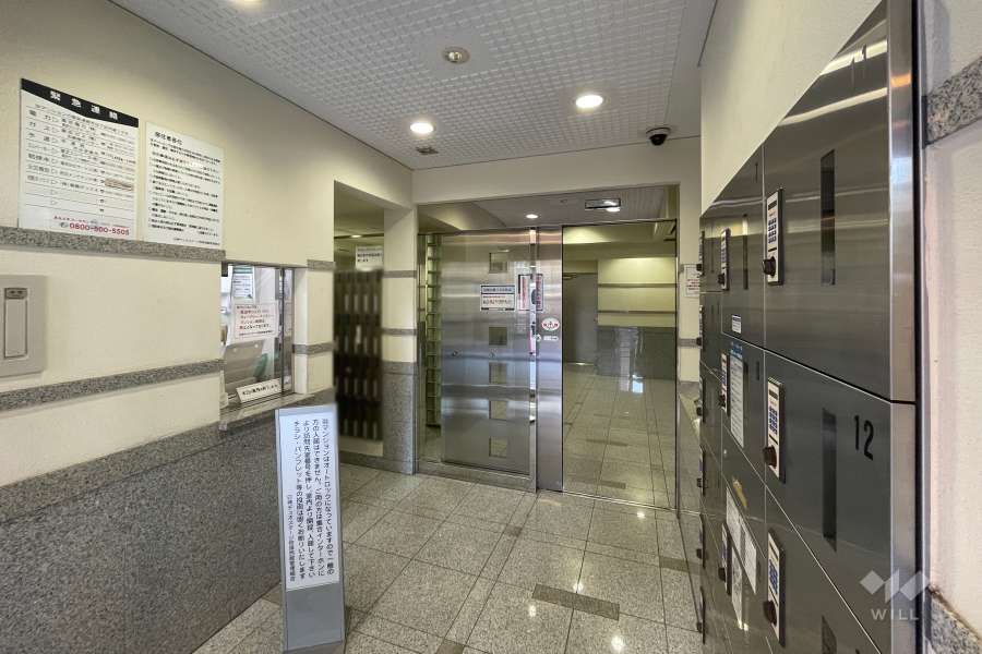 エントランスホール